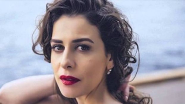 Ebru Özkan Saban Kimdir? – Kaç yaşında? – Memleketi Neresi