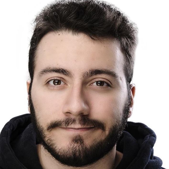 Enes Batur kimdir, Enes Batur kaç yaşında? Nereli