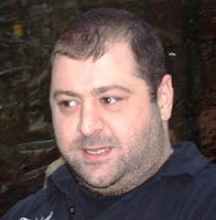 Erdem Akakçe Kimdir