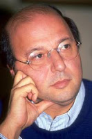 Onno Tunç Onno Tunç