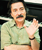 Timur Selçuk Timur Selçuk