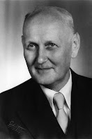 Gerhard Domagk Gerhard Domagk Kimdir