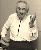 Fritz Zwicky Fritz Zwicky Kimdir