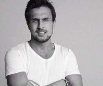 Burak Alp Yenilmez kimdir, Burak Alp Yenilmez kaç yaşında?