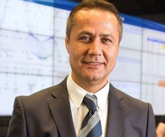 Erol Özgüner kimdir, Erol Özgüner kaç yaşında?