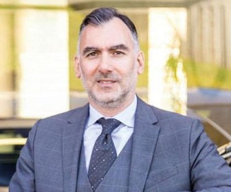 Ferhat Albayrak kimdir, Ferhat Albayrak kaç yaşında?