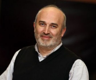 Halil Necipoğlu kimdir, Halil Necipoğlu kaç yaşında?