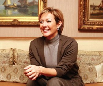 Revna Demirören kimdir, Revna Demirören kaç yaşında?
