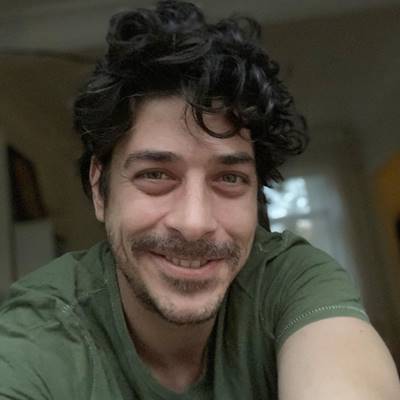 alper-saldiran-sevgilisi-bosandi-mi-esi Alper Saldıran sevgilisi, boşandı mı, eşi