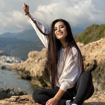 azra-yunlu-estetik Azra Yünlü estetik