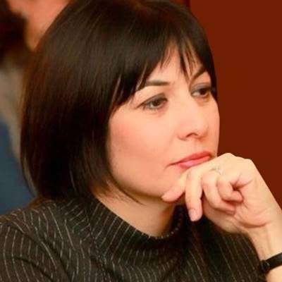 c396zlem-akarsu-c387elik-ec59fi Özlem Akarsu Çelik eşi