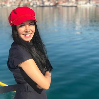 c396zlem-tunca-esirgenc3a7-ec59fi Özlem Tunca Esirgenç eşi