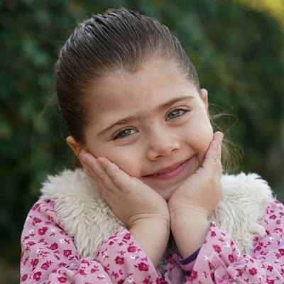 cansc4b1n-mina-gc3bcr-annesi-kimdir Cansın Mina Gür annesi kimdir