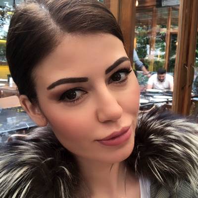 ebru-polat-tuc49fc3a7e-sarc4b1kaya-kardec59f-mi Ebru Polat Tuğçe Sarıkaya kardeş mi