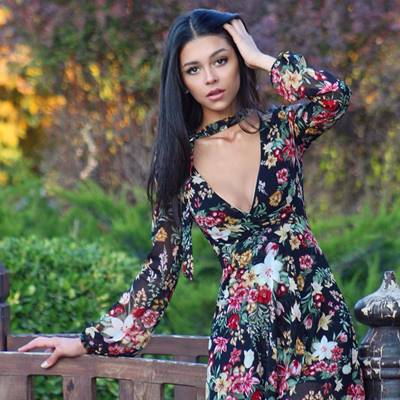 ela-yc3b6rc3bcklc3bc-instagram ela yörüklü instagram