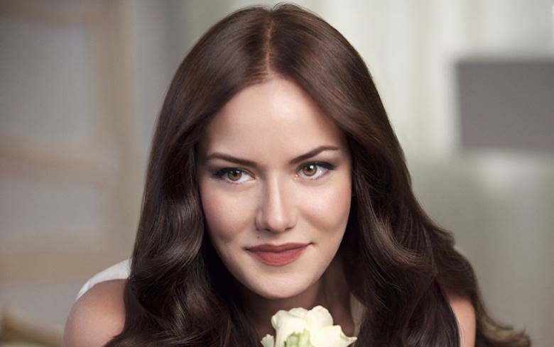 fahriye-evcen