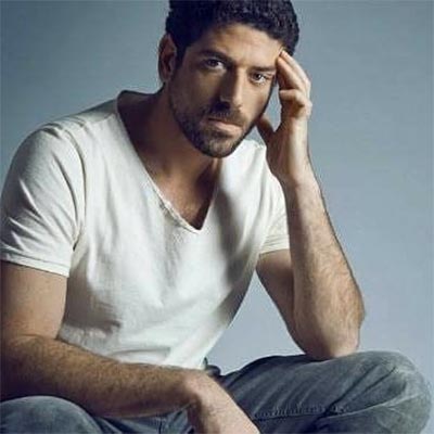 kimdir-nereli-kac-yasinda-boyu-kilosu-burcu-oynadigi-diziler-esi-1 kimdir, nereli, kaç yaşında, boyu, kilosu, burcu, oynadığı diziler, eşi