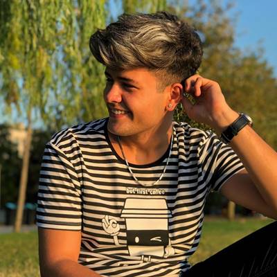 mehmetjaveed-sevgilisi Mehmetjaveed sevgilisi