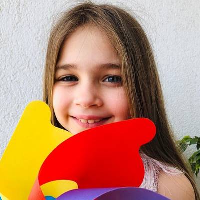 nisa-sofiya-aksongur-annesi-ve-babasc4b1 Nisa Sofiya Aksongur annesi ve babası