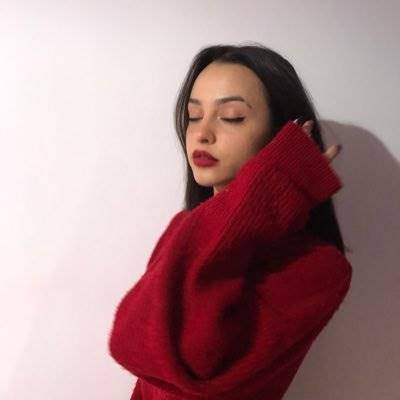 tiktok-aysude-kimdir-aslen-nereli-kac-yasinda-boyu-kilosu-burcu